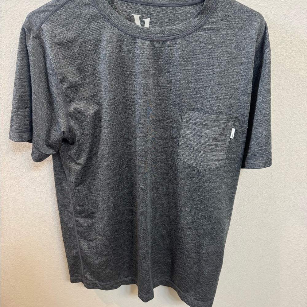 Vuori Gray Short Sleeve Tee Classic Crew Neck